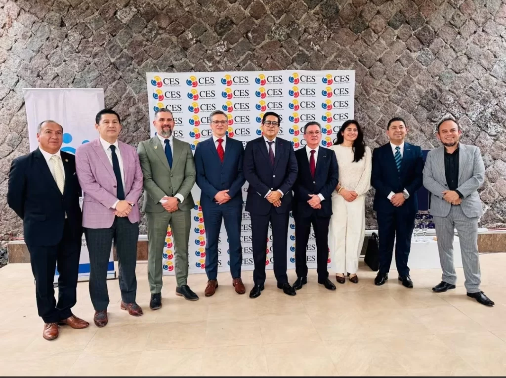 ESPAM MFL liderara el cluster academico productivo de la zona 4